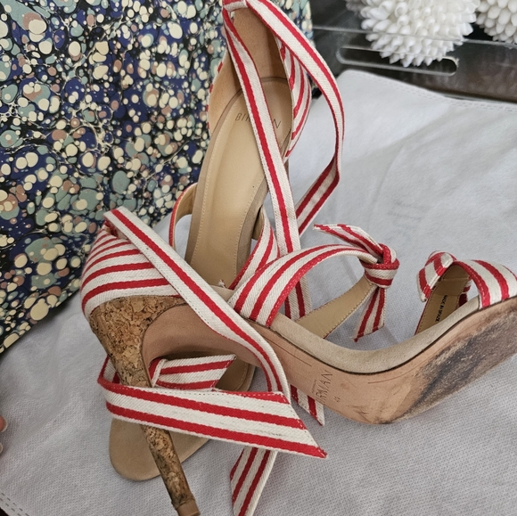 Sandals - Picture 3 of 3